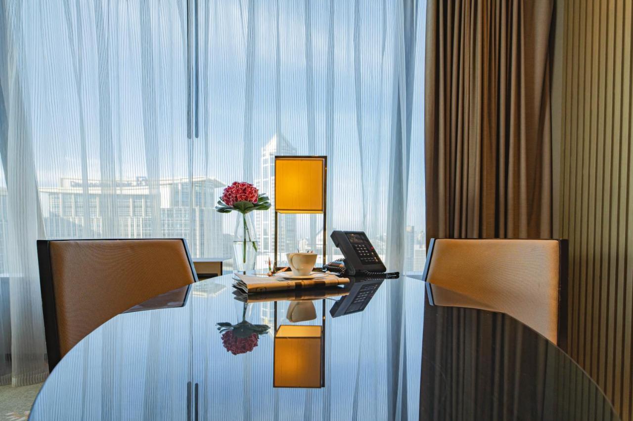The Okura Prestige Bangkok Banguecoque Exterior foto A meeting room at the hotel