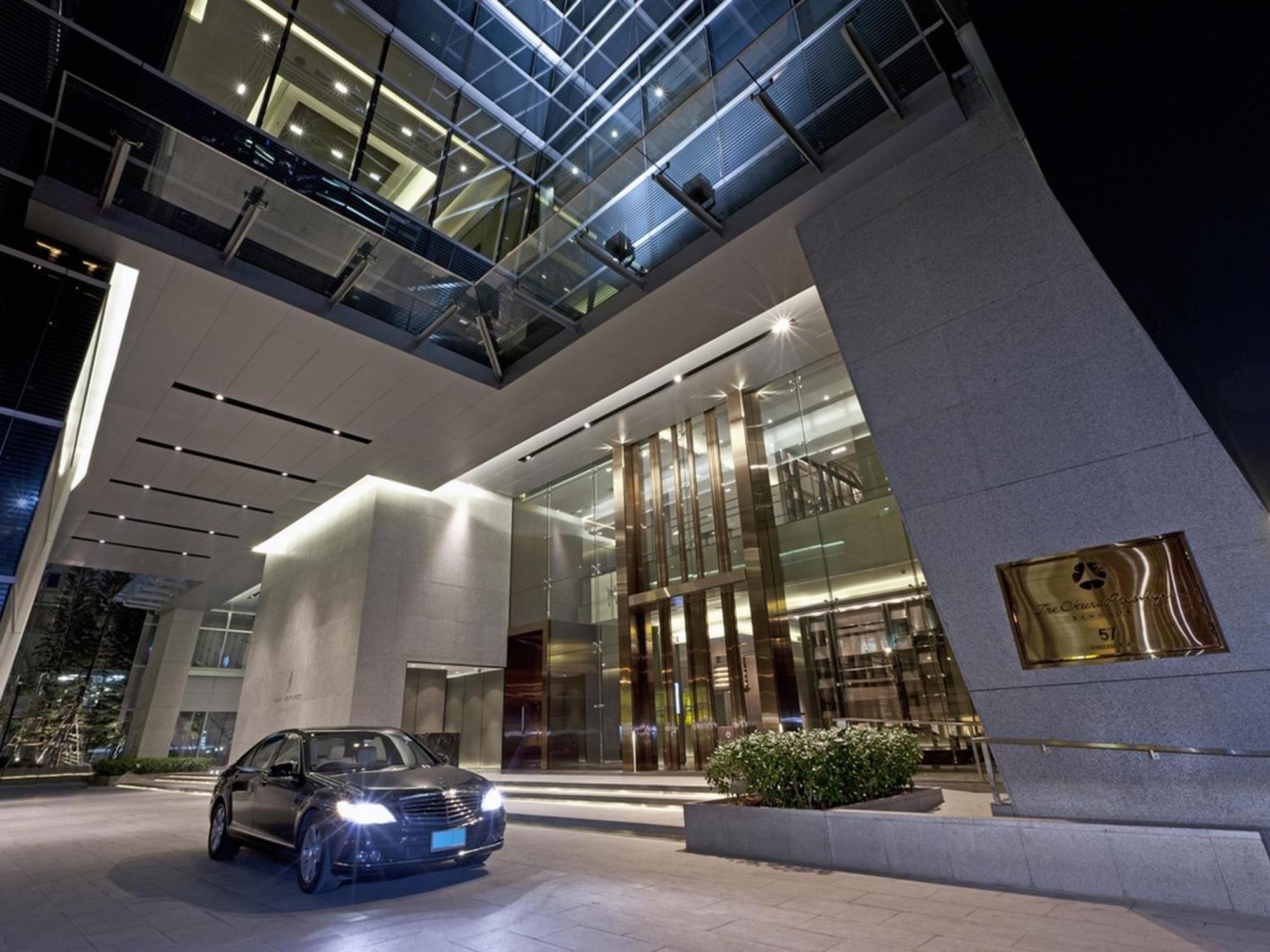 The Okura Prestige Bangkok Banguecoque Exterior foto The lobby of the Ritz-Carlton, Shanghai